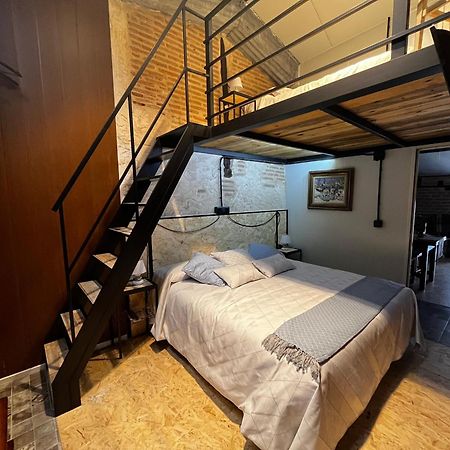 Casa Ruina Guest House Nava del Rey Екстериор снимка