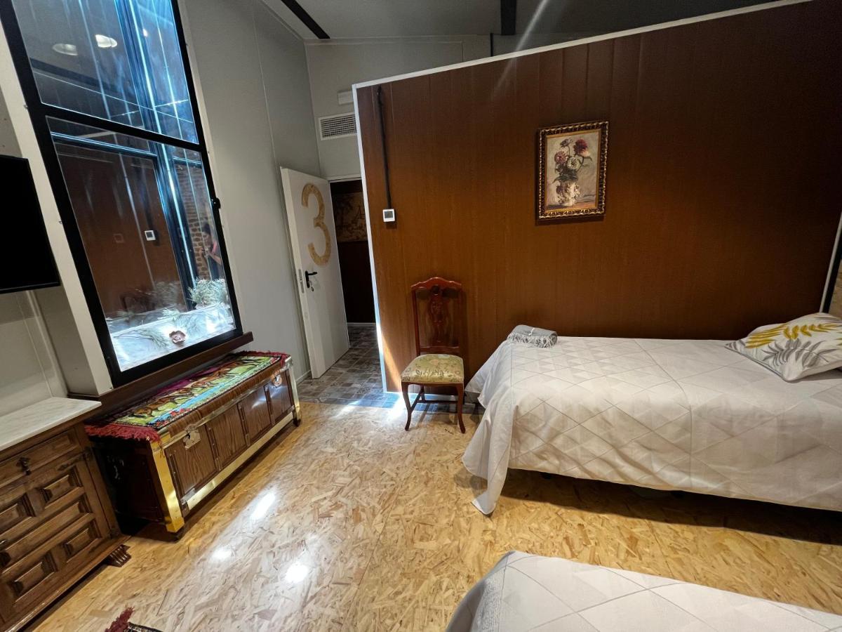 Casa Ruina Guest House Nava del Rey Екстериор снимка