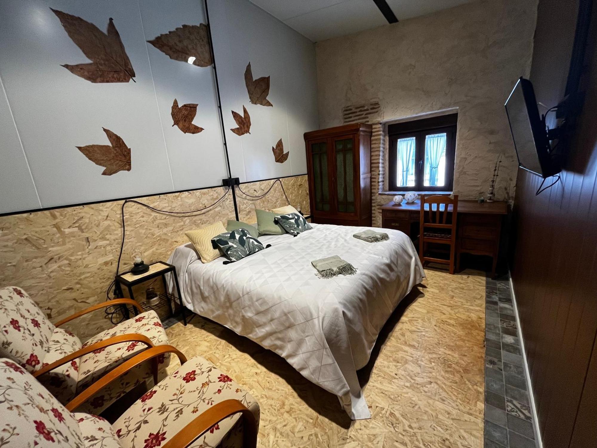 Casa Ruina Guest House Nava del Rey Екстериор снимка